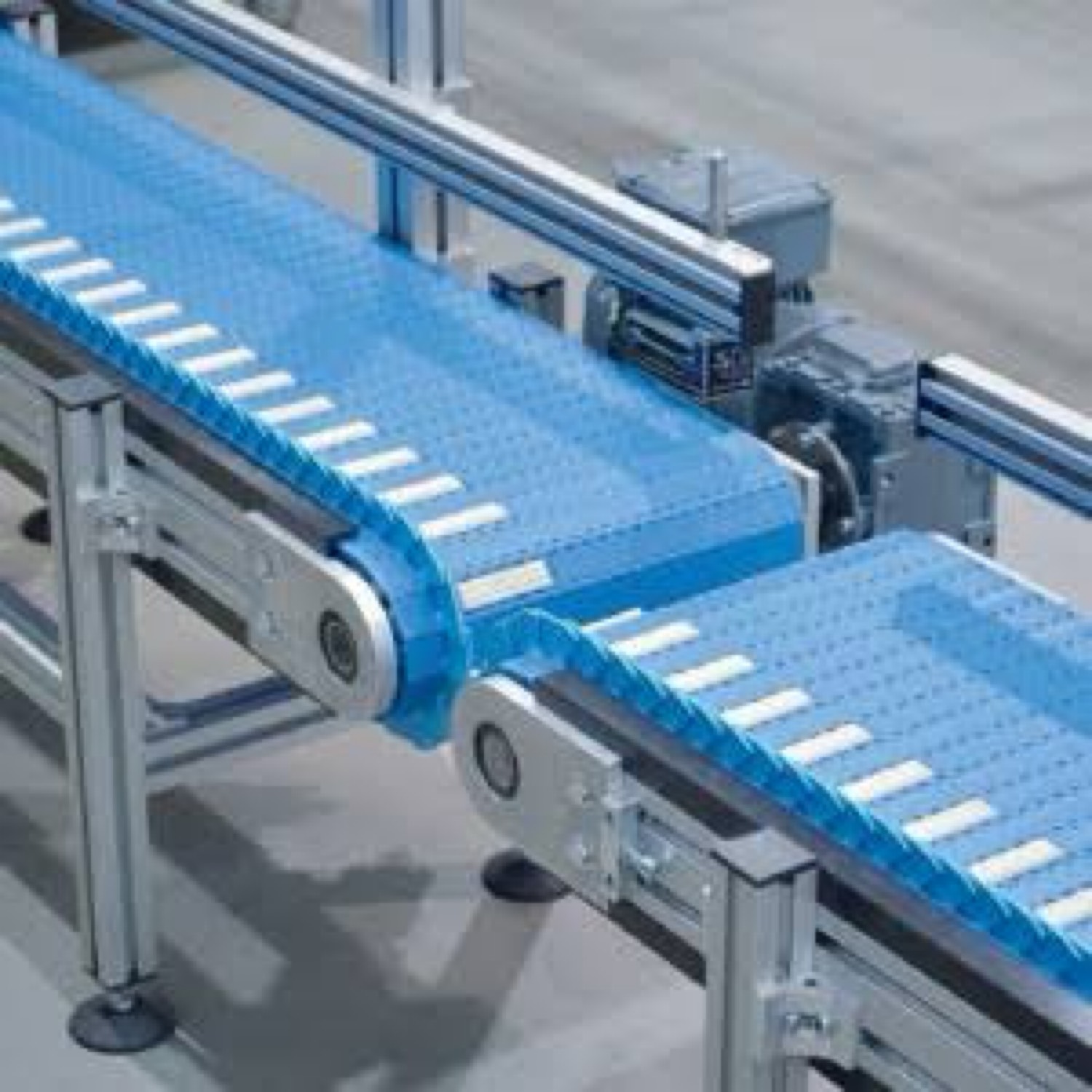 Băng tải inox và nhựa